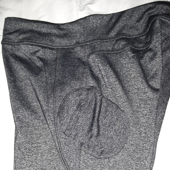 Leggings / Yoga Pants - Picture 3 of 5